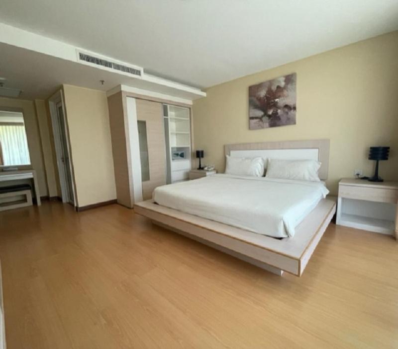 Jinhold Apartment Hotel Bintulu Exterior photo