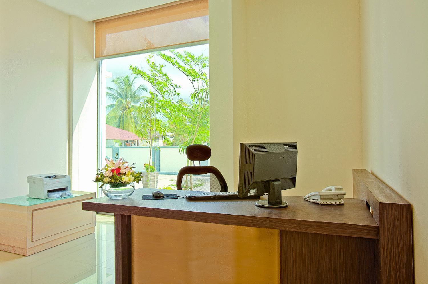 Jinhold Apartment Hotel Bintulu Exterior photo