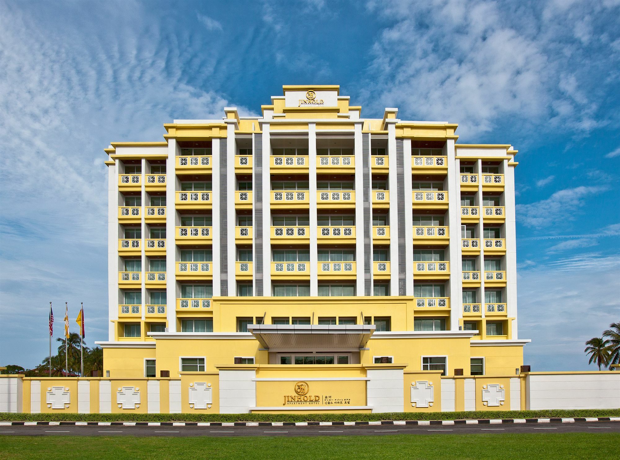 Jinhold Apartment Hotel Bintulu Exterior photo